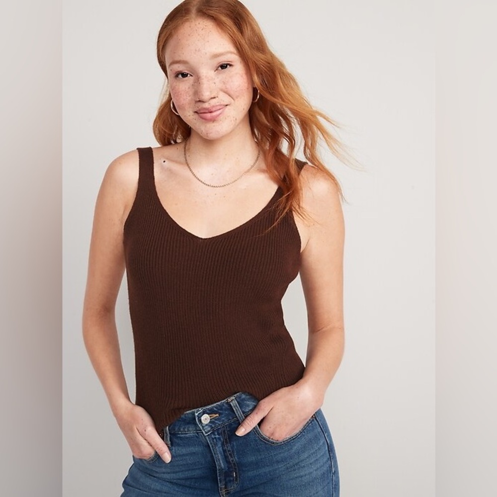 NWT Old Navy Chocolate Ribbed Tank Top 🤎